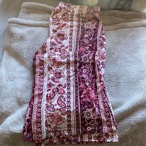 Pick and magenta flared leggings